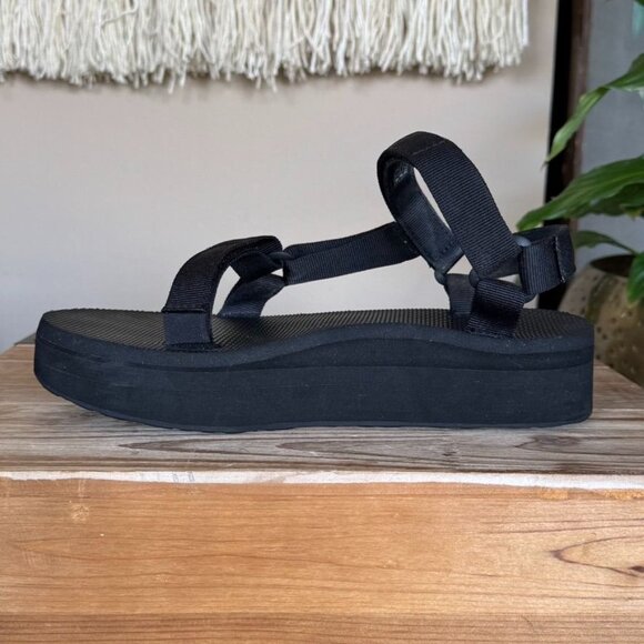 Teva Black Universal Flatform Gorpcore Sporty Festival Platform Sandal Size 10 - Picture 6 of 14
